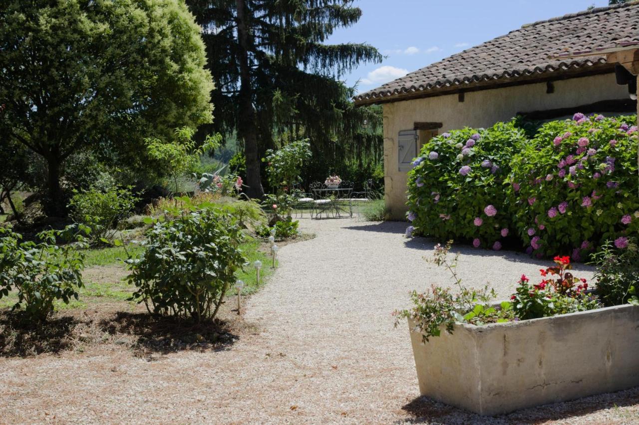 Bed and Breakfast Au Bel Air Clermont-Pouyguilles Экстерьер фото