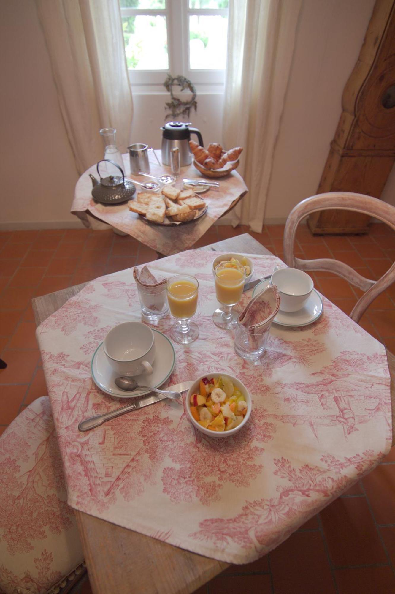 Bed and Breakfast Au Bel Air Clermont-Pouyguilles Экстерьер фото